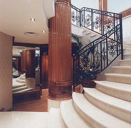 Bespoke Carrara Marble Installations