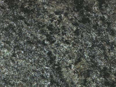 VERDE CANDEIAS slabs tiles project