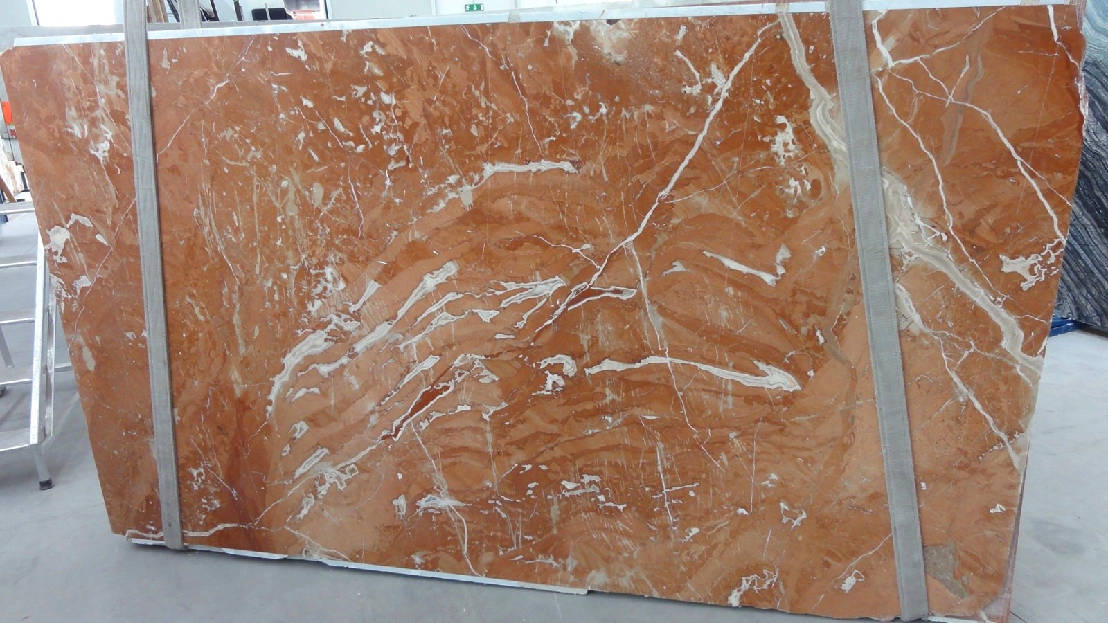 Luxury Carrara Marble Slabs