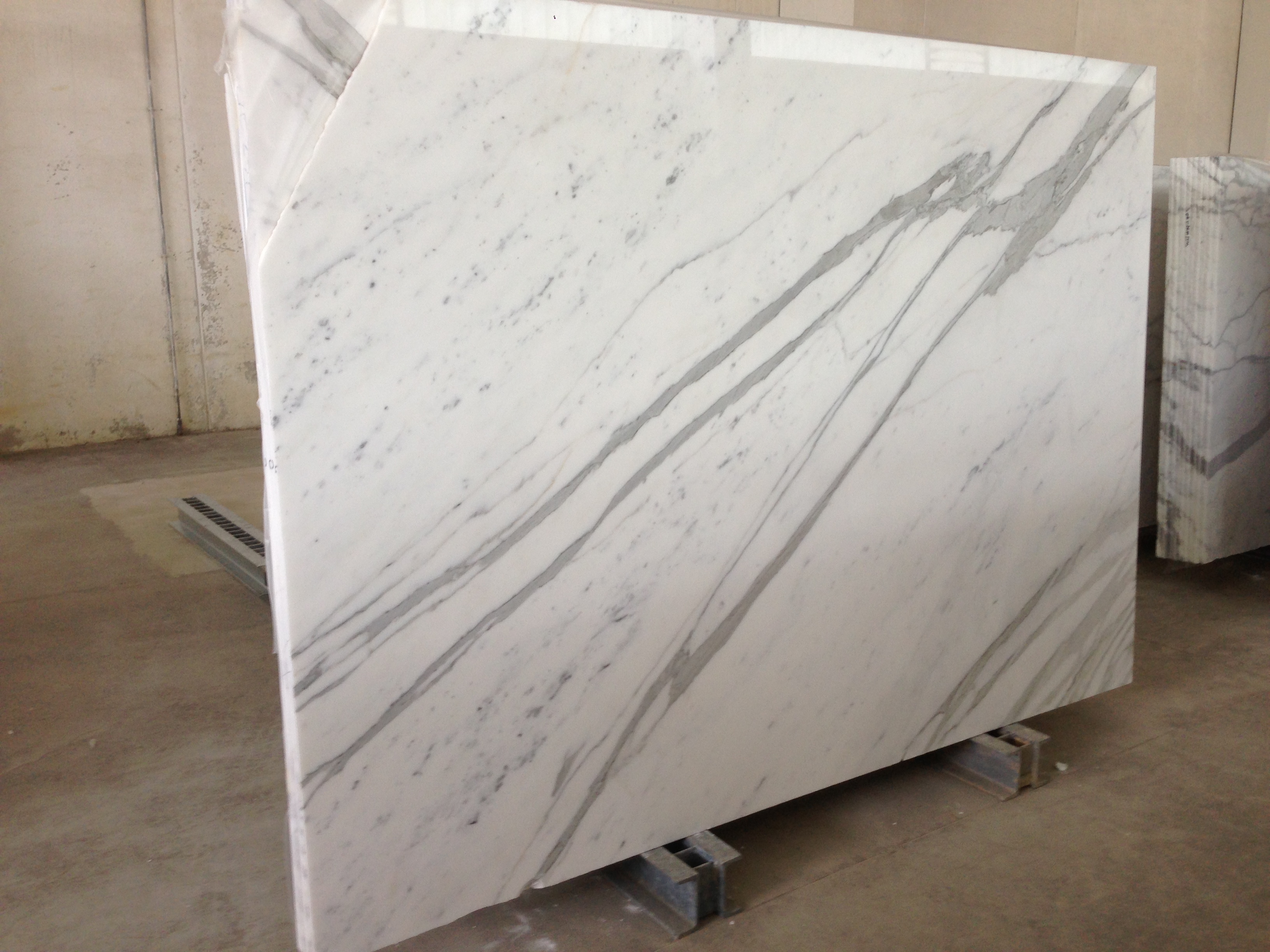 Luxury Carrara Marble Slabs
