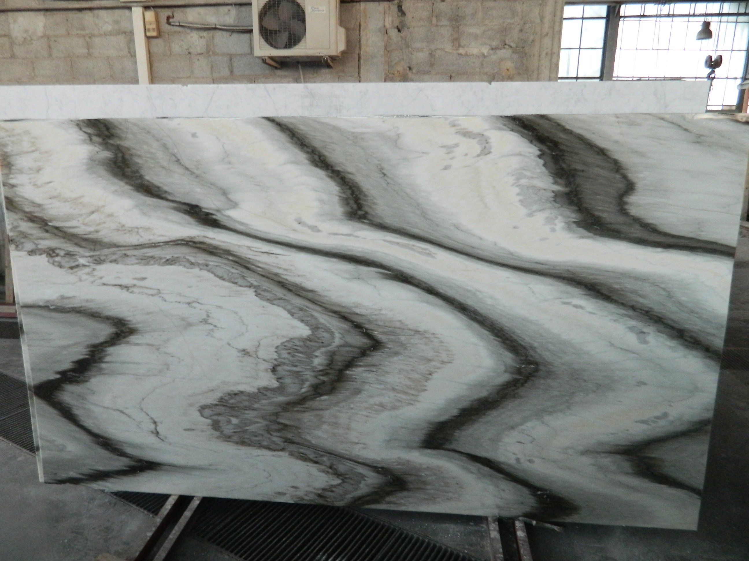 Luxury Carrara Marble Slabs