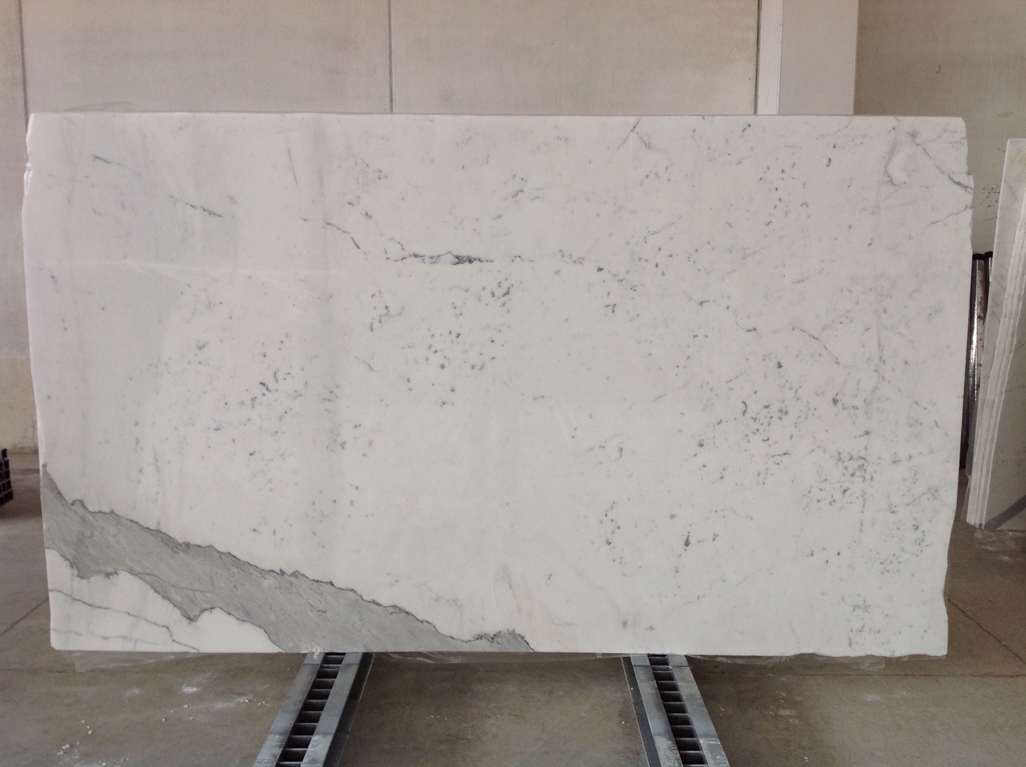 Luxury Carrara Marble Slabs
